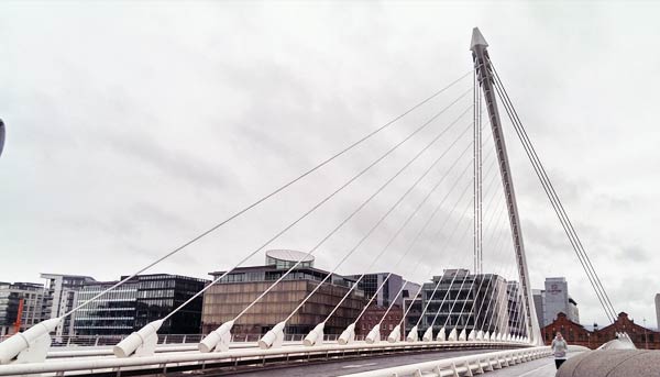 samuel beckett bridge, dublin, ireland, singleurlaub, singlereise